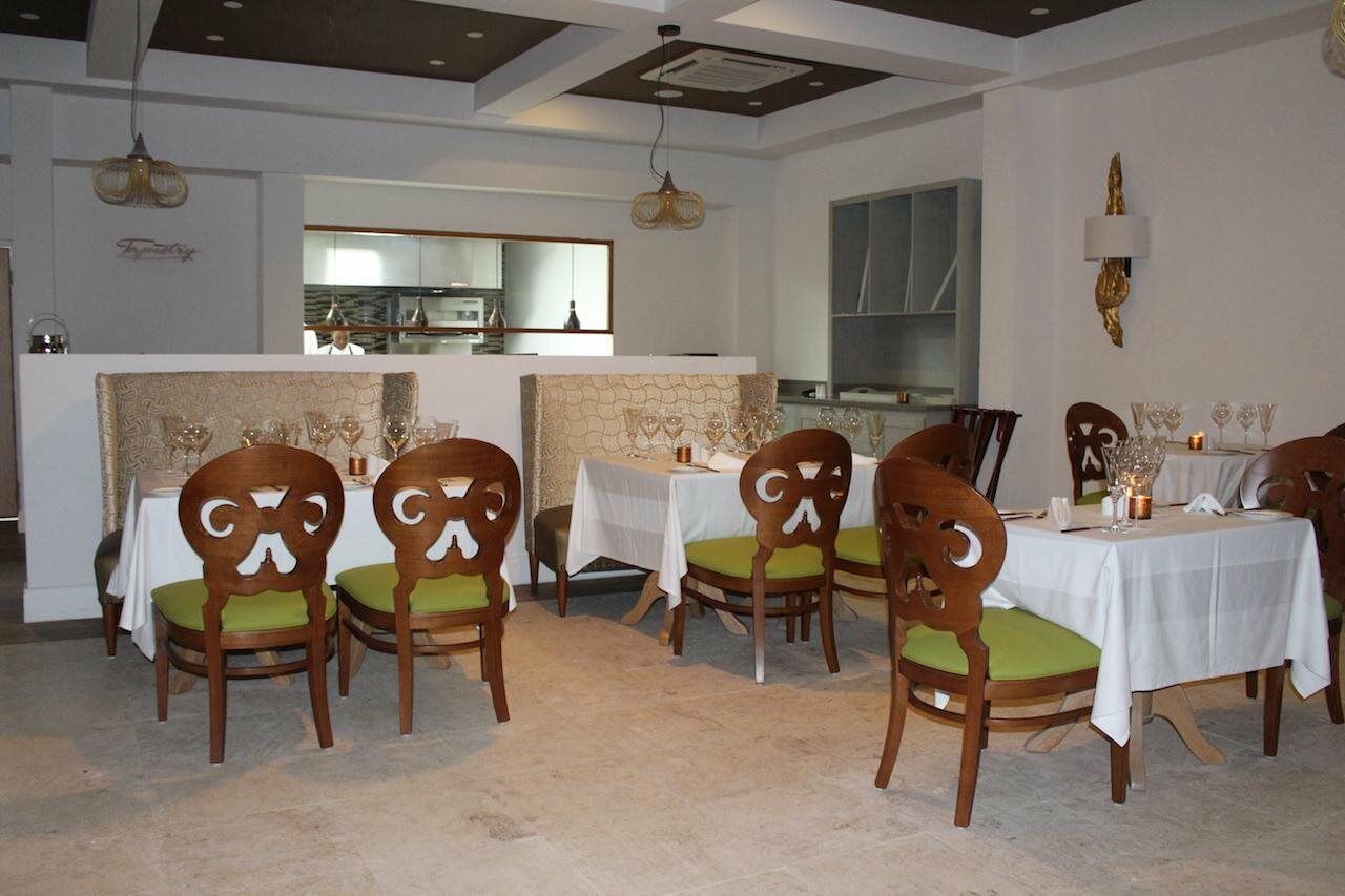 Treasure Beach Art Hotel, An Autograph Collection All-Inclusive Resort (Adults Only) Сент-Джеймс Екстер'єр фото